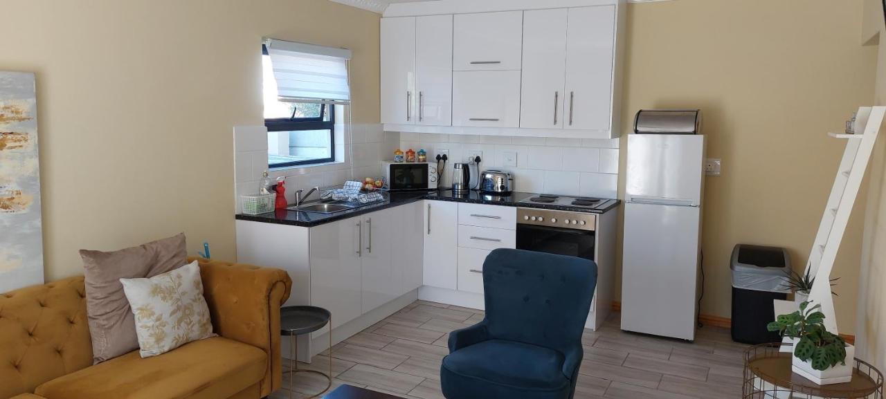 Shalom Self Catering Appartement Kaapstad Buitenkant foto